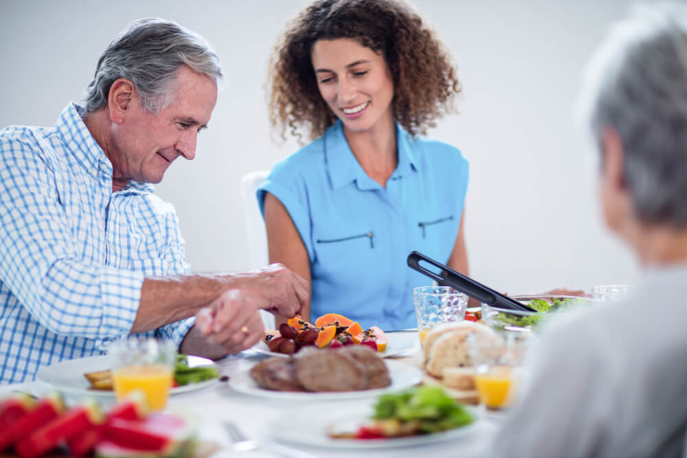 Feeding Assistance av